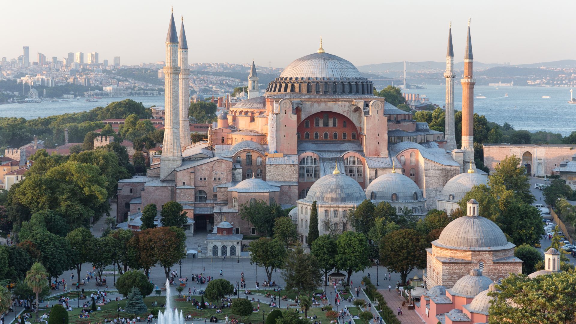 Cisterns, Beaches & Other Stuff to Do In A Few Days of Istanbul