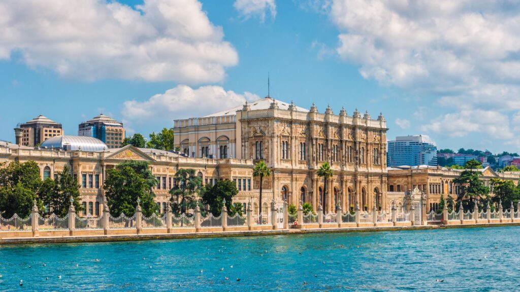 Dolomabahce Palace
