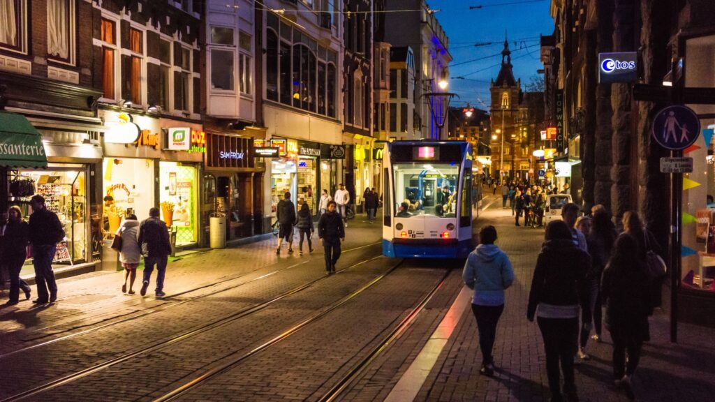 Leidseplein at night