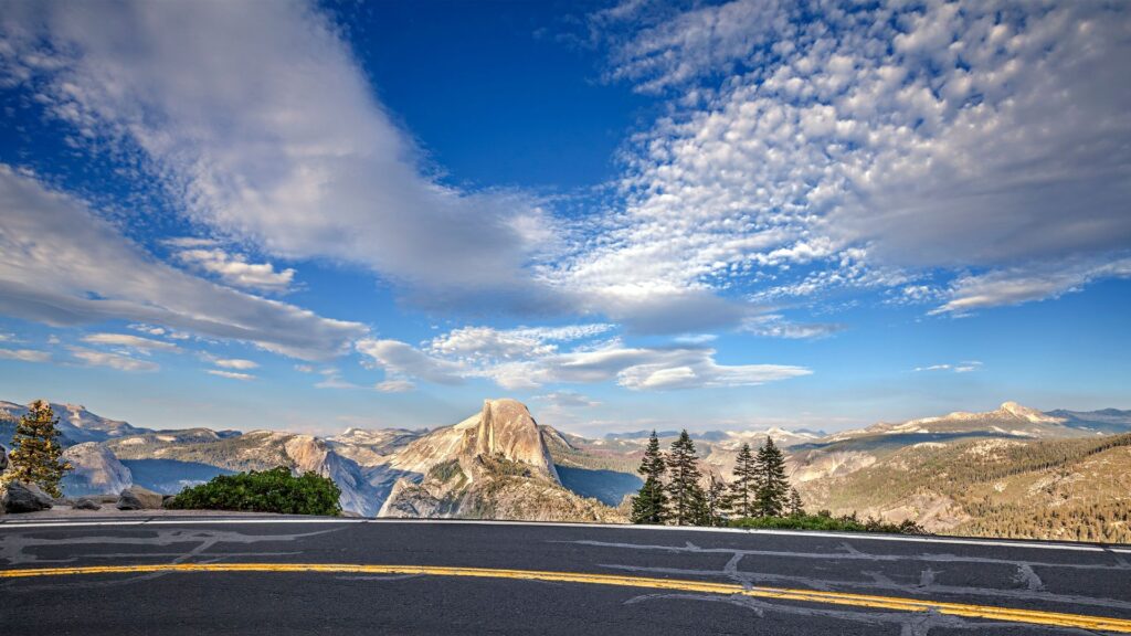 Road to Glacier Point